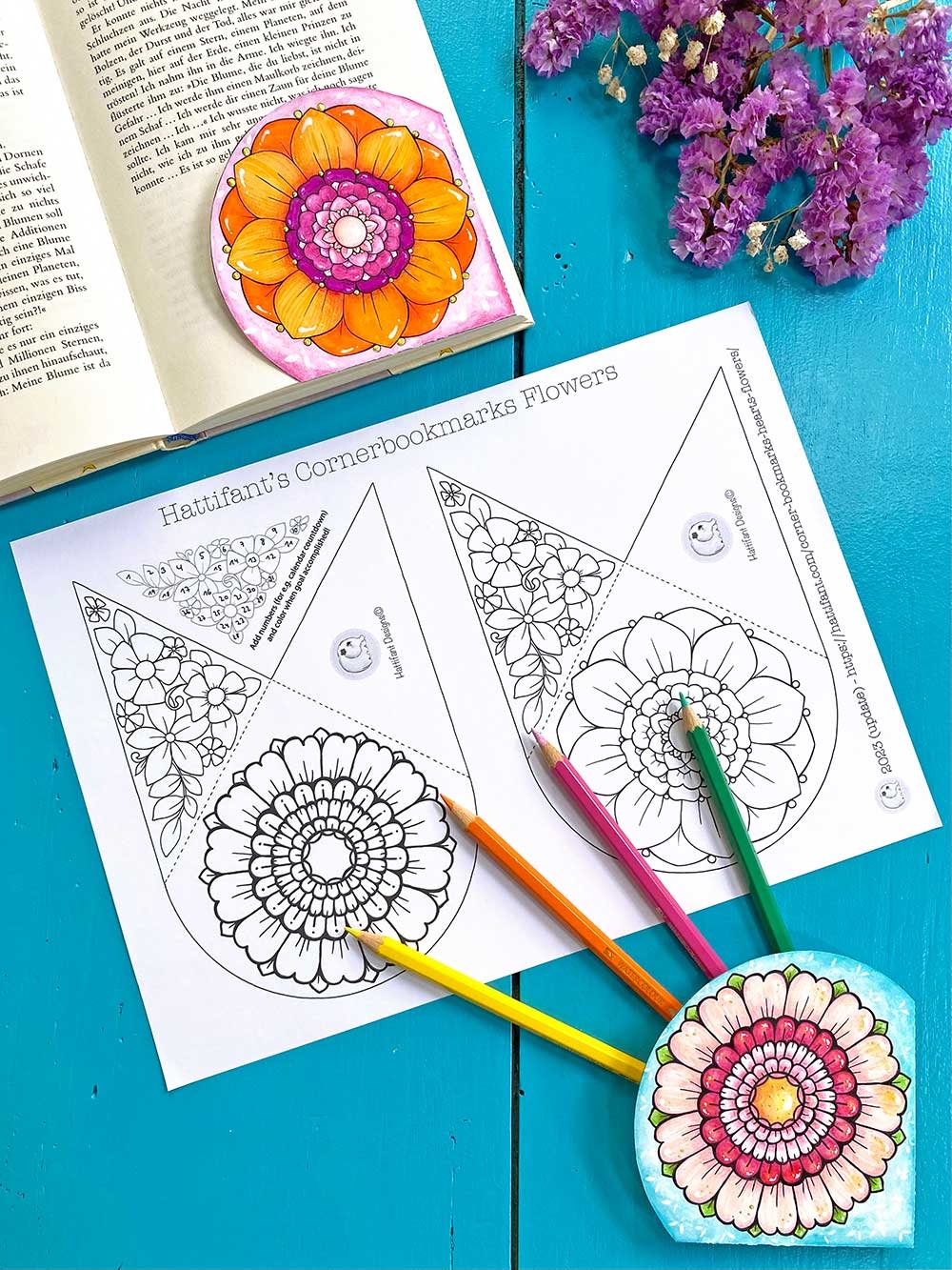 CORNER BOOKMARKS Hearts Flowers Hattifant